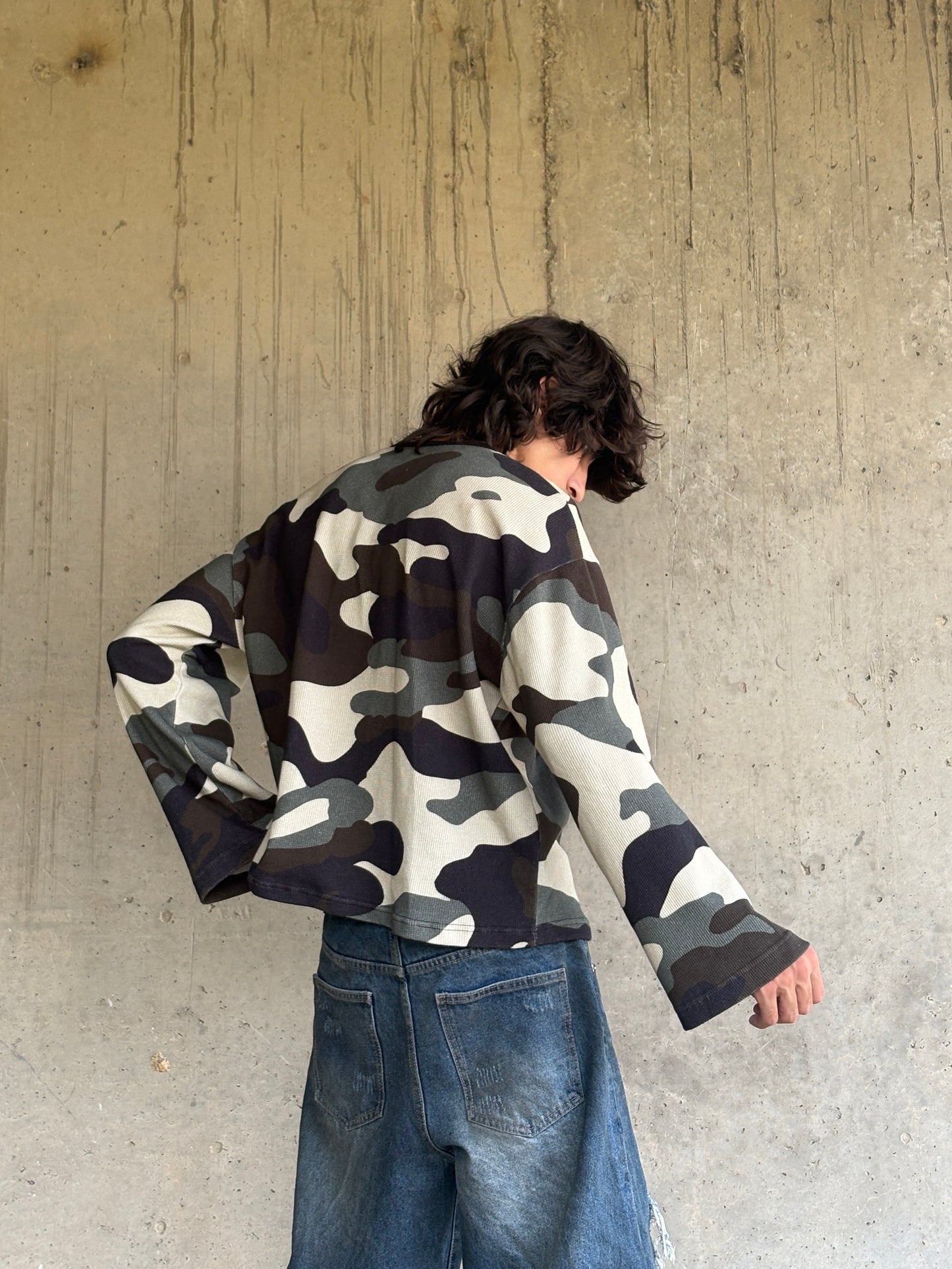 Camo Wide-Sleeve